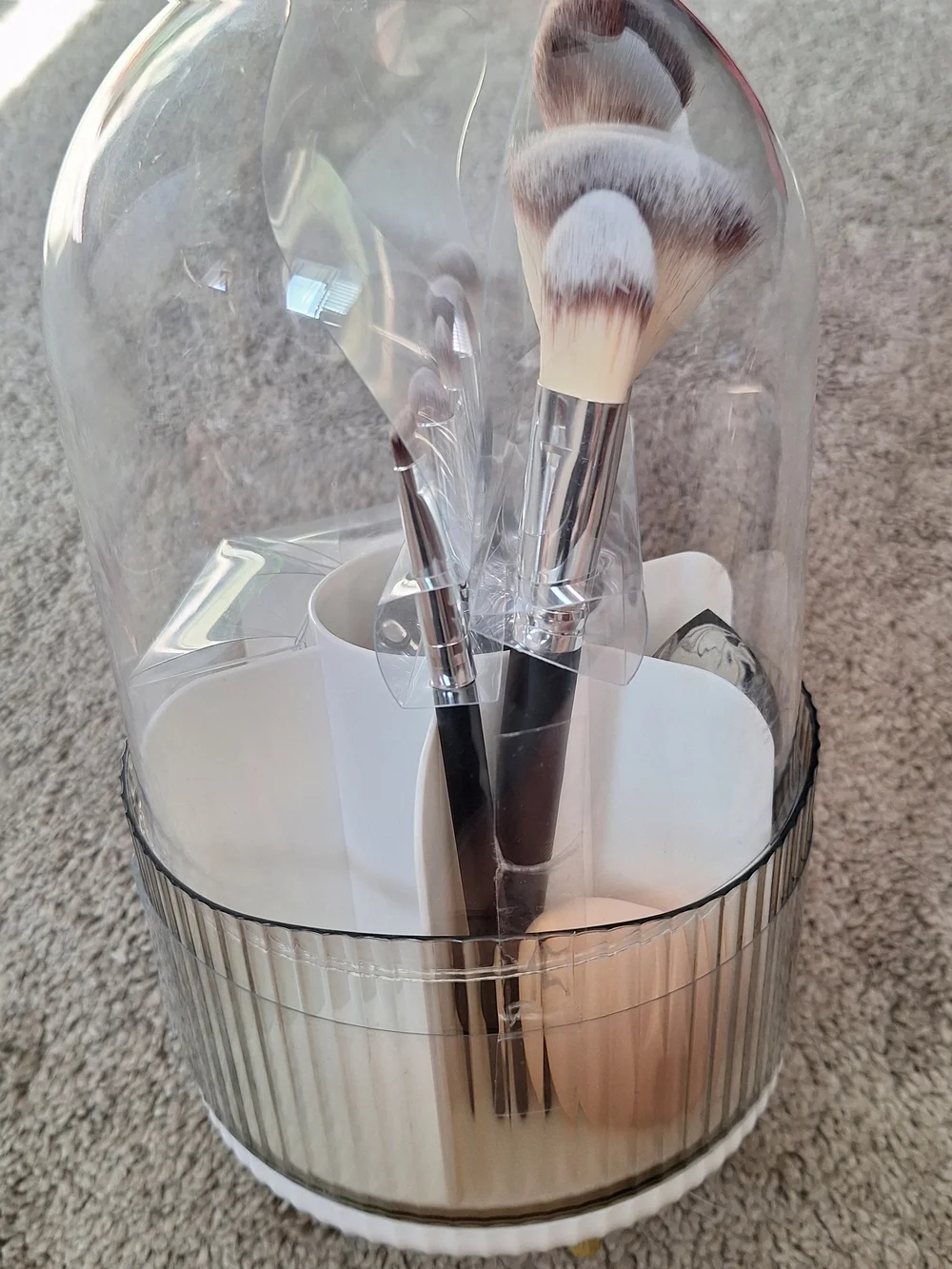 Macbeth Collection Brush Organizer Set W/9 Cosmetic Brushes & 3 Blending Sponges